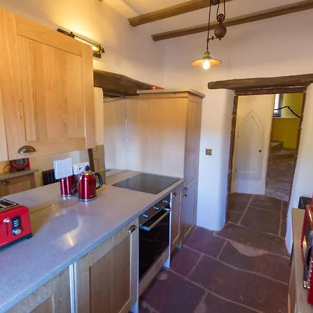 Haile Hall - With Hot Tub - Private Wing With 4 Huge Ensuite Bedrooms In Historic Country House Only 14 Miles From Scafell Pike - Wast Water Lake - Featuring In Countrylife Egremont (Cumbria)