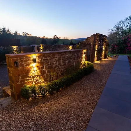 Haile Hall - With Hot Tub - Private Wing With 4 Huge Ensuite Bedrooms In Historic Country House Only 14 Miles From Scafell Pike - Wast Water Lake - Featuring In Countrylife 乡村民宿 Egremont (Cumbria)