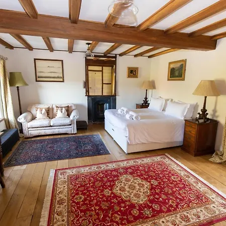 Haile Hall - With Hot Tub - Private Wing With 4 Huge Ensuite Bedrooms In Historic Country House Only 14 Miles From Scafell Pike - Wast Water Lake - Featuring In Countrylife *
