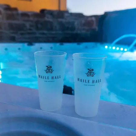 Haile Hall - With Hot Tub - Private Wing With 4 Huge Ensuite Bedrooms In Historic Country House Only 14 Miles From Scafell Pike - Wast Water Lake - Featuring In Countrylife 乡村民宿 Egremont (Cumbria)