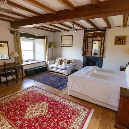 乡村民宿 Haile Hall - With Hot Tub - Private Wing With 4 Huge Ensuite Bedrooms In Historic Country House Only 14 Miles From Scafell Pike - Wast Water Lake - Featuring In Countrylife