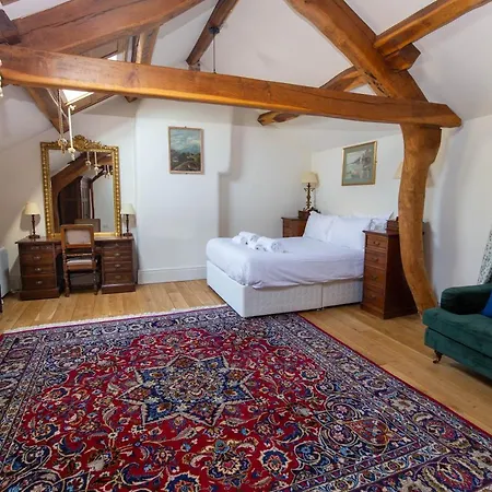 Haile Hall - With Hot Tub - Private Wing With 4 Huge Ensuite Bedrooms In Historic Country House Only 14 Miles From Scafell Pike - Wast Water Lake - Featuring In Countrylife Egremont (Cumbria)