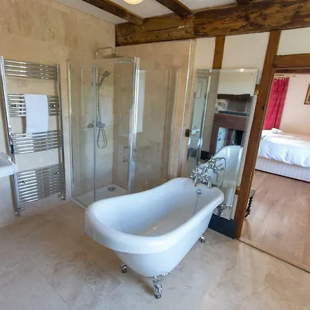 乡村民宿 Haile Hall - With Hot Tub - Private Wing With 4 Huge Ensuite Bedrooms In Historic Country House Only 14 Miles From Scafell Pike - Wast Water Lake - Featuring In Countrylife