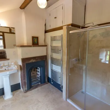 乡村民宿 Haile Hall - With Hot Tub - Private Wing With 4 Huge Ensuite Bedrooms In Historic Country House Only 14 Miles From Scafell Pike - Wast Water Lake - Featuring In Countrylife