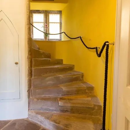 Gospodarstwo wiejskie Haile Hall - With Hot Tub - Private Wing With 4 Huge Ensuite Bedrooms In Historic Country House Only 14 Miles From Scafell Pike - Wast Water Lake - Featuring In Countrylife *