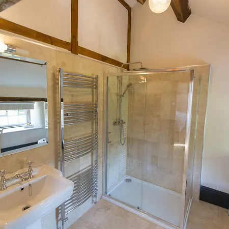 Haile Hall - With Hot Tub - Private Wing With 4 Huge Ensuite Bedrooms In Historic Country House Only 14 Miles From Scafell Pike - Wast Water Lake - Featuring In Countrylife *